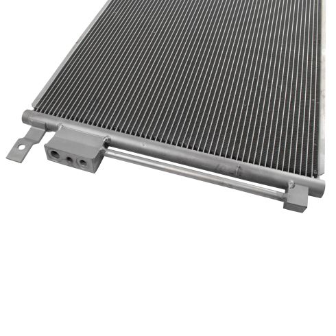 Chevrolet Colorado GMC Canyon A/C Condenser and Receiver Drier Assembly TRQ ACA80200