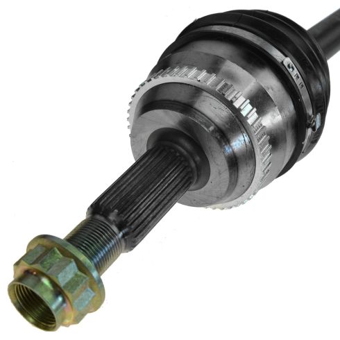 Toyota Matrix Pontiac Vibe Front Driver & Passenger Side 2 Piece CV Axle Assembly Set TRQ CSA82515