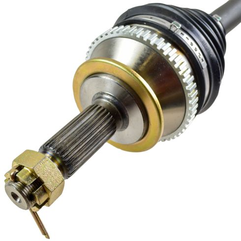 Hyundai Santa Fe Front Driver Side CV Axle Assembly TRQ CSA82243