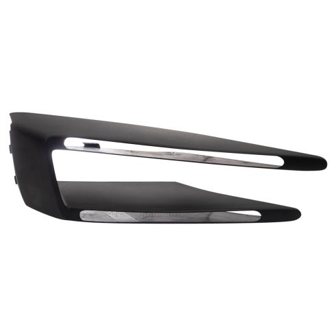 2015-18 Porsche Macan without Sport Appearance Package Front Passenger Side Bumper Trim TRQ BDA13717