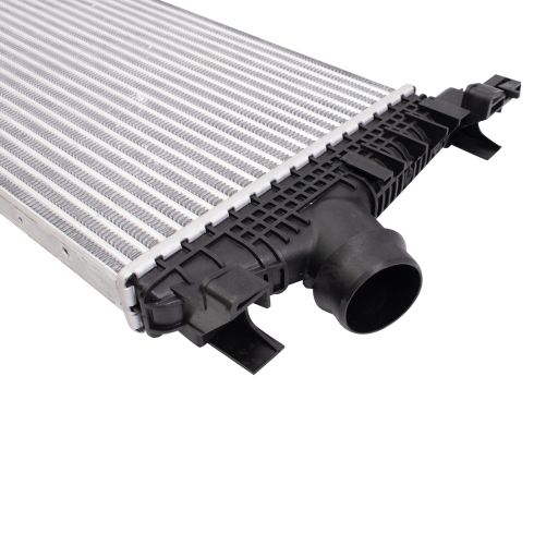Ford Lincoln Intercooler TRQ TCA17009