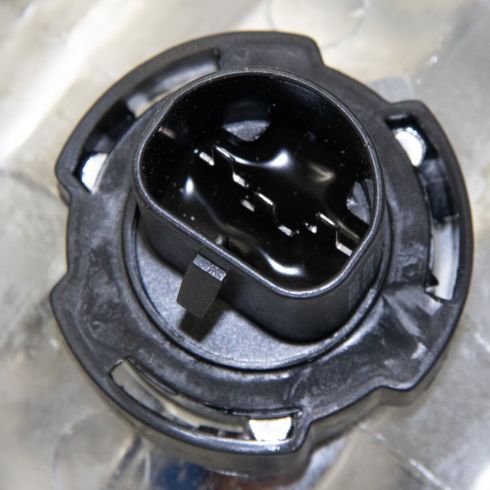 Ford Driver Side Headlight Assembly Eagle Eyes FR302-B001L
