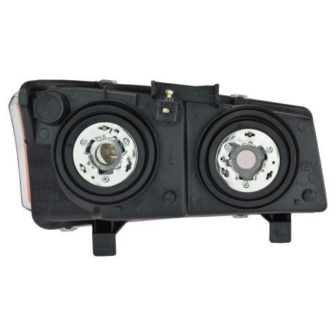 Chevrolet Driver & Passenger Side 2 Piece Headlight Set TRQ HLA95293