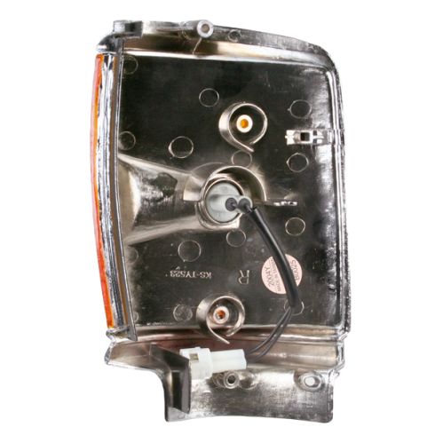 1987-88 Toyota Pickup Passenger Side Corner Light Eagle Eyes TY523-B00CR