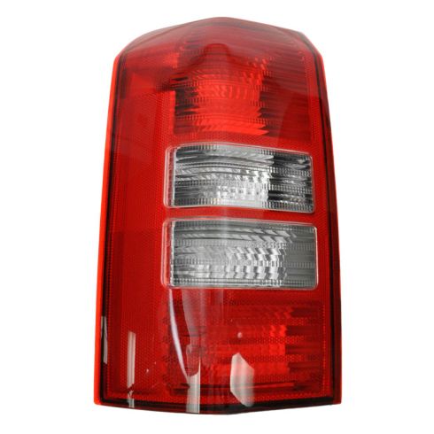 2007 Jeep Patriot Driver Side Tail Light Eagle Eyes CS262-B000L