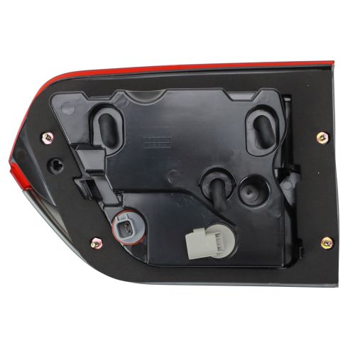Jeep Grand Cherokee Driver Side Tail Light TRQ LTA89518