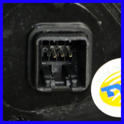 2012-17 Hyundai Accent Passenger Side Power Paint to Match Mirror without Heat TRQ MRA06190