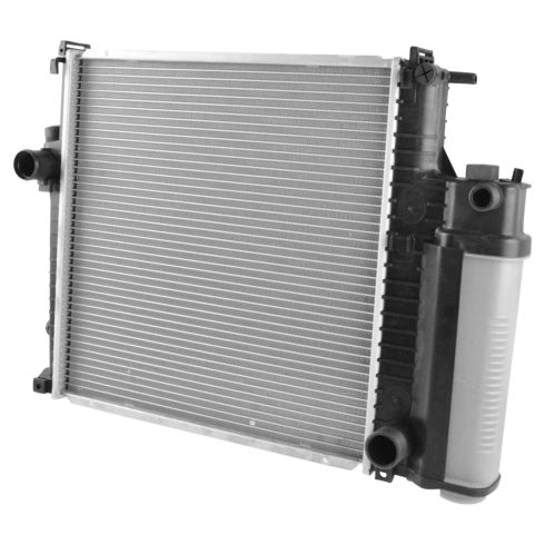 BMW 318i 318iS 318ti Z3 Radiator TRQ RDA82972