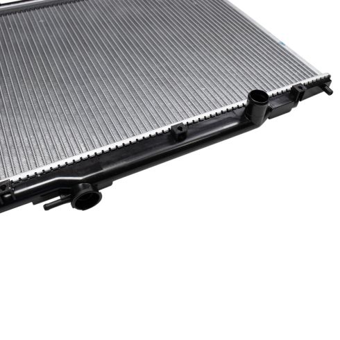 Honda Odyssey Isuzu Oasis Radiator TRQ RDA82686