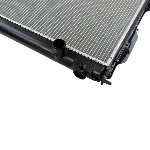 Toyota Sequoia Tundra Primary Radiator TRQ RDA82684
