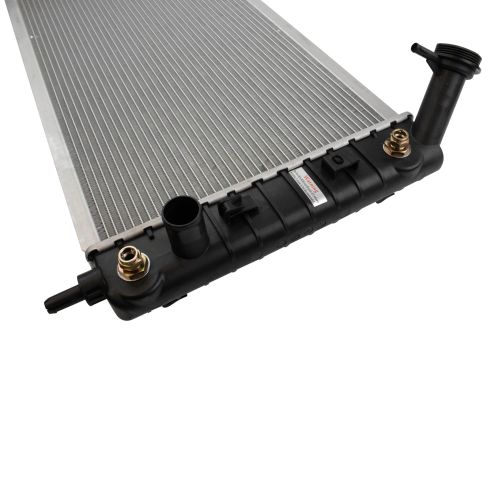 Chevrolet Buick Pontiac Radiator TRQ RDA82716