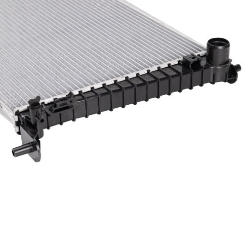 Ford Lincoln Radiator TRQ RDA82751