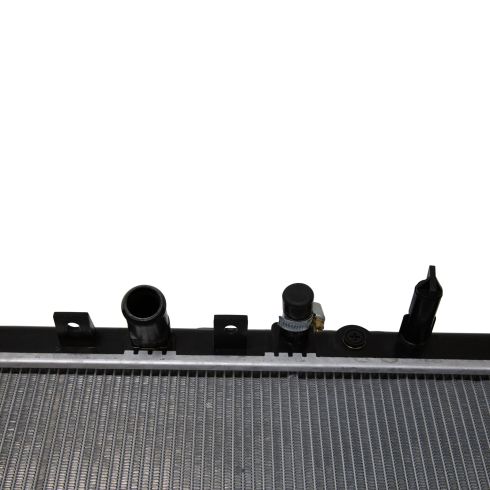 2015-20 Honda FIT Radiator TRQ RDA86540