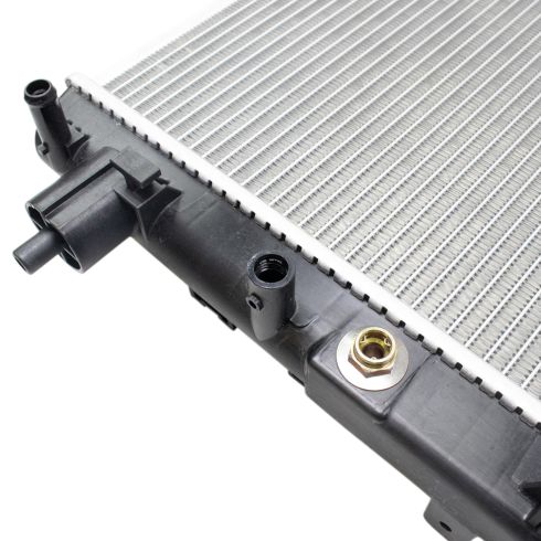 2012-15 Chevrolet Camaro V6 3.6L Automatic Transmission Radiator TRQ RDA80896