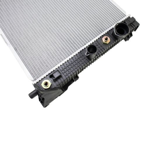 Mercedes Benz C300 C350 E350 GLK350 Radiator TRQ RDA80409