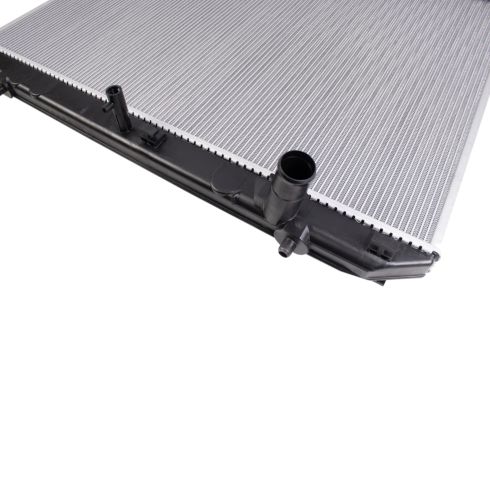 2017-19 Toyota Highlander V6 3.5L Radiator TRQ RDA80022