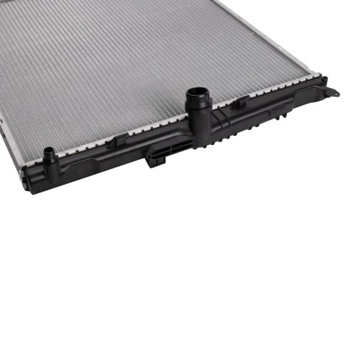 2011-12 BMW X3 L6 3.0L Naturally Aspirated Radiator TRQ RDA80048