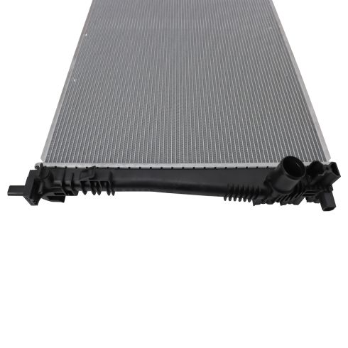 Chrysler Pacifica Voyager Radiator TRQ RDA83188