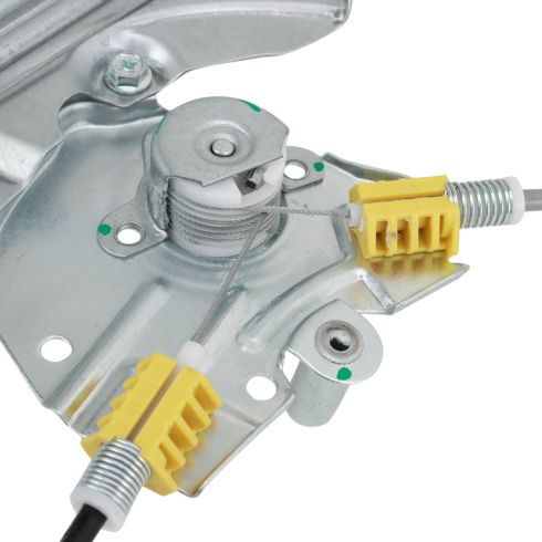 Chevrolet GMC Front Passenger Side Manual Window Regulator TRQ WRA51311