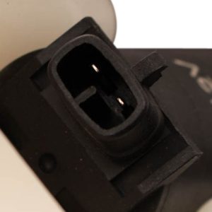 2000-05 Mitsubishi Eclipse with Rear Wiper Windshield Washer Reservoir TRQ WWA73141