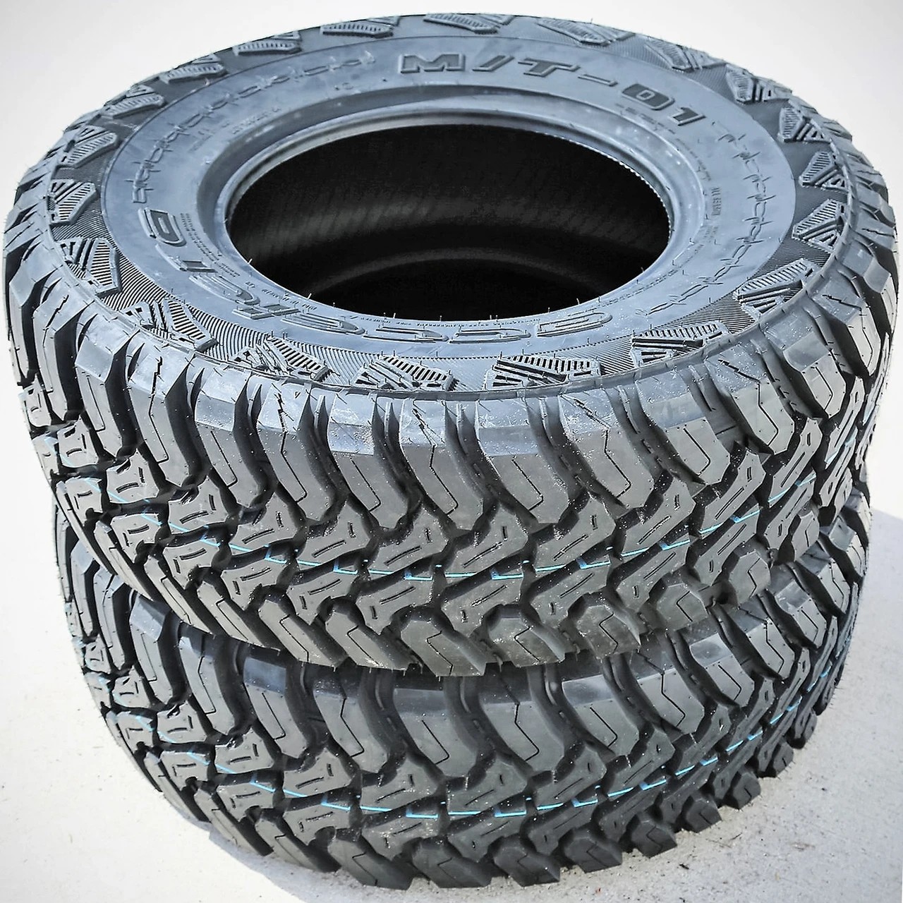 Accelera M/T-01 265/65R17 120/117 - Image 4
