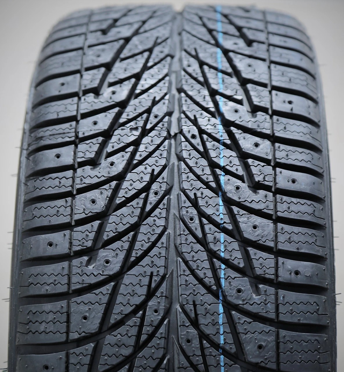 Accelera X-Grip 195/55R15 89 - Image 2