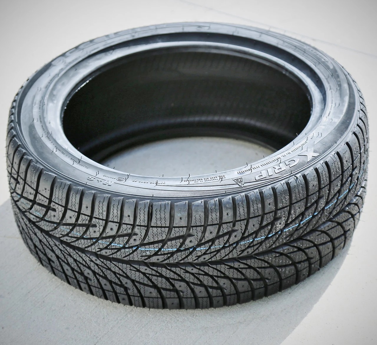 Accelera X-Grip 195/55R15 89 - Image 4