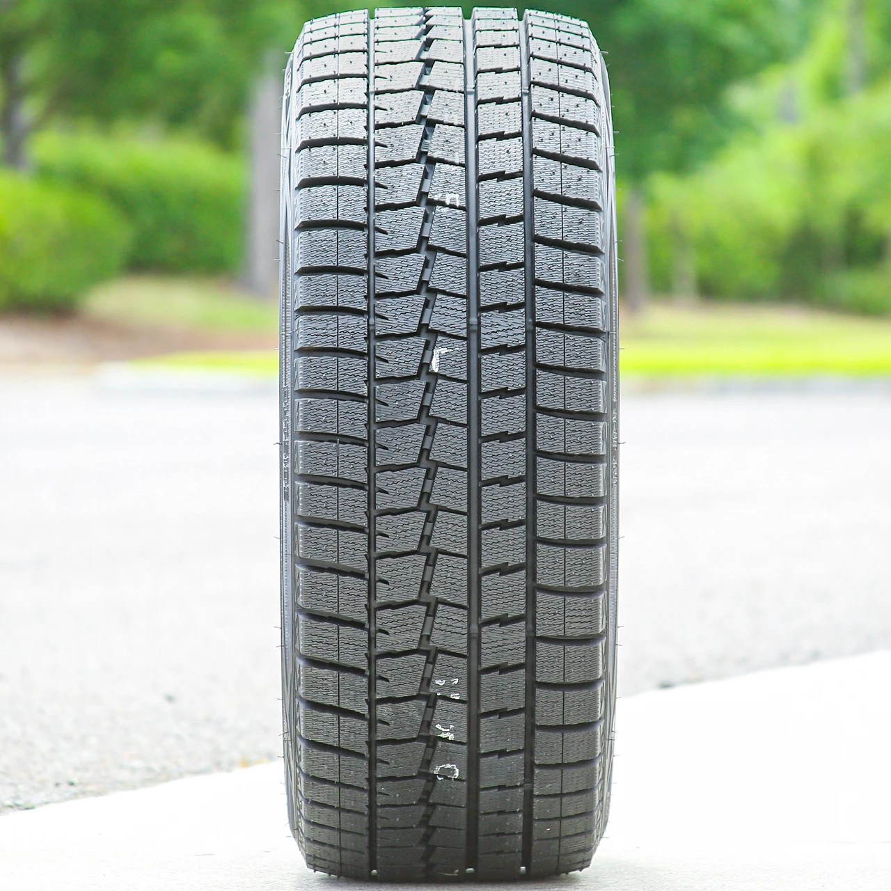 Dunlop Winter Maxx 205/55R16 94 - Image 4
