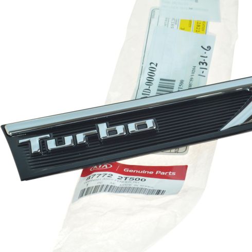2011-15 Kia Optima Passenger Side Fender Trim Kia 877722T500