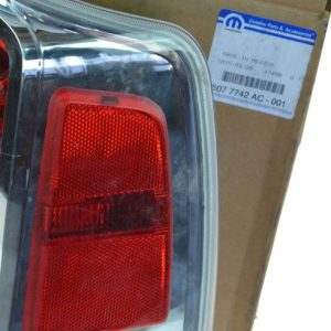 2006-09 Mitsubishi Raider Passenger Side Tail Light Mopar 55077742AC