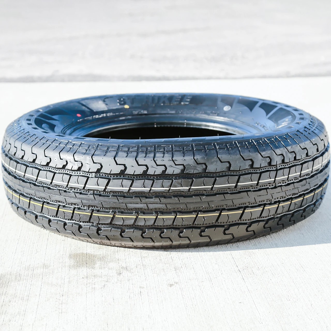 Roundrule ST Hikee 175/80R13 91/87 - Image 2