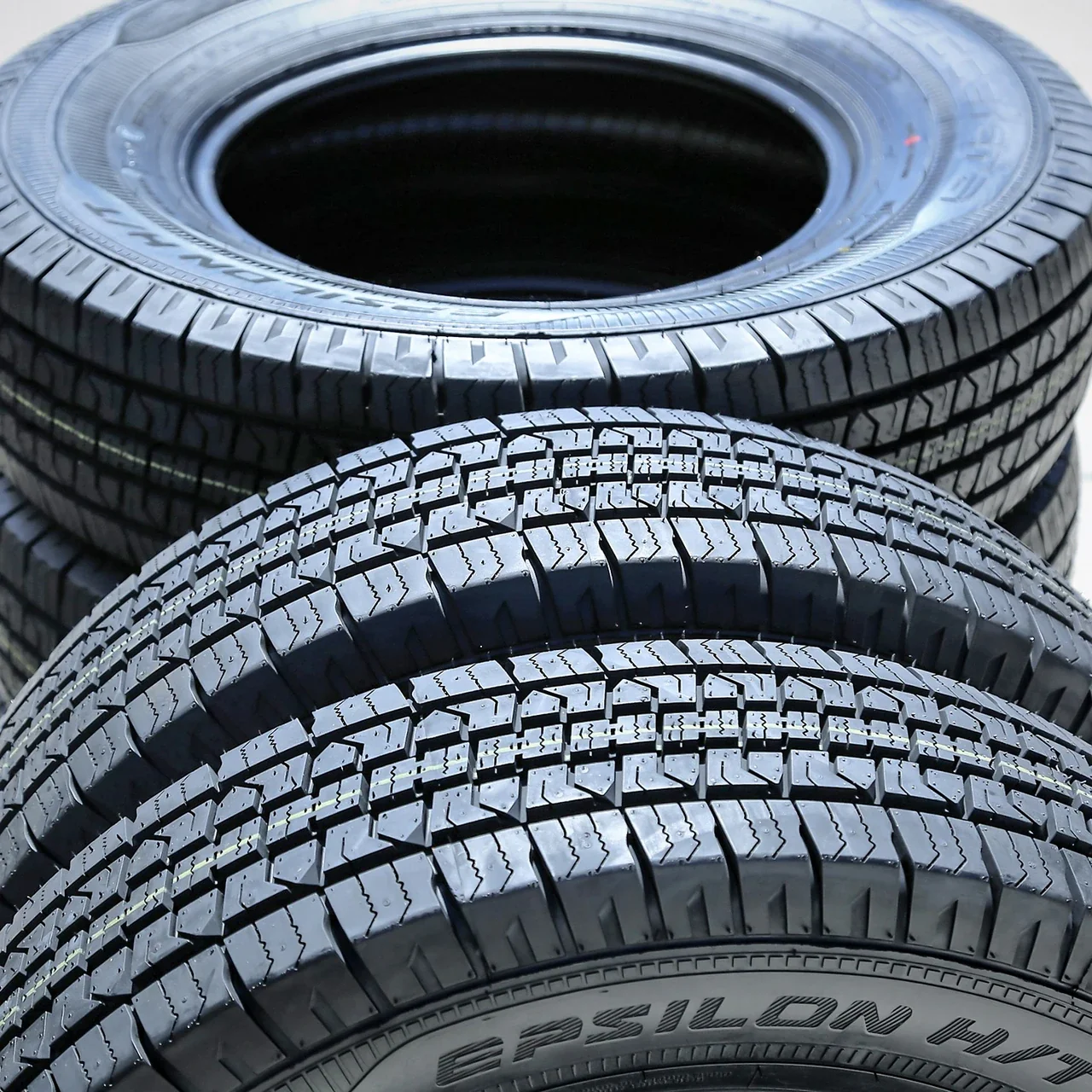 Accelera Epsilon H/T LT 31X10.50R15 109R C (6 Ply)