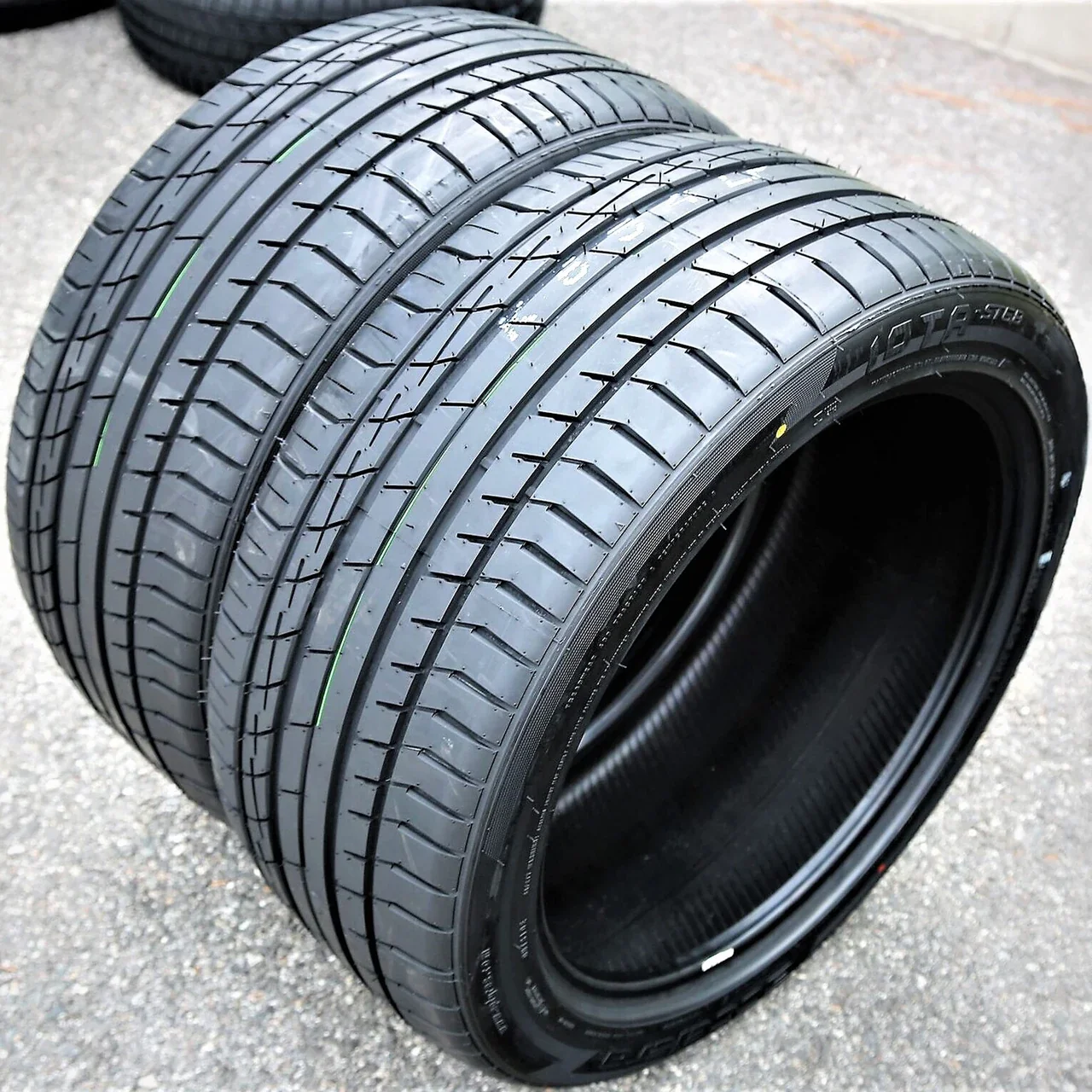 Accelera Iota ST68 275/40R21 ZR 107Y XL