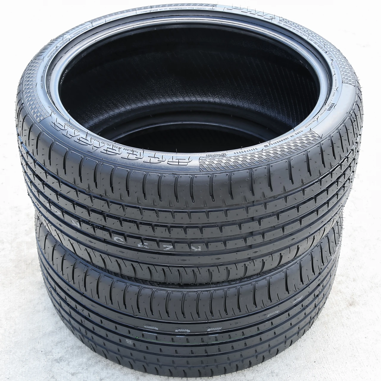 Accelera Phi 2 295/30R19 ZR 100Y XL