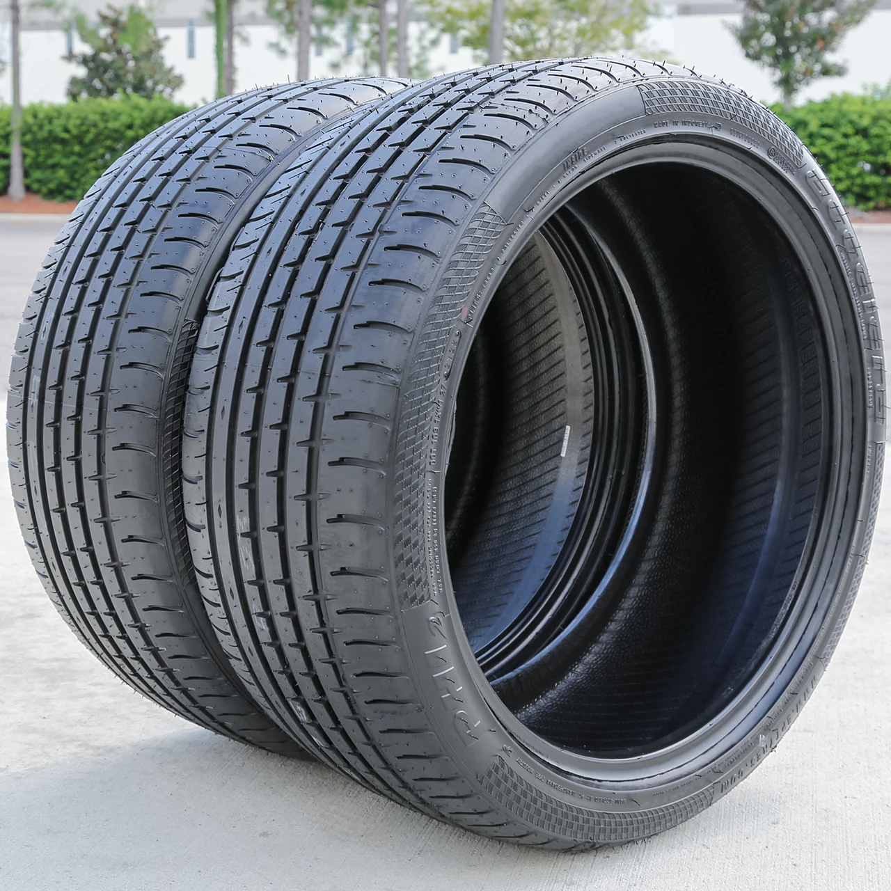 Accelera Phi 2 295/30R19 ZR 100Y XL