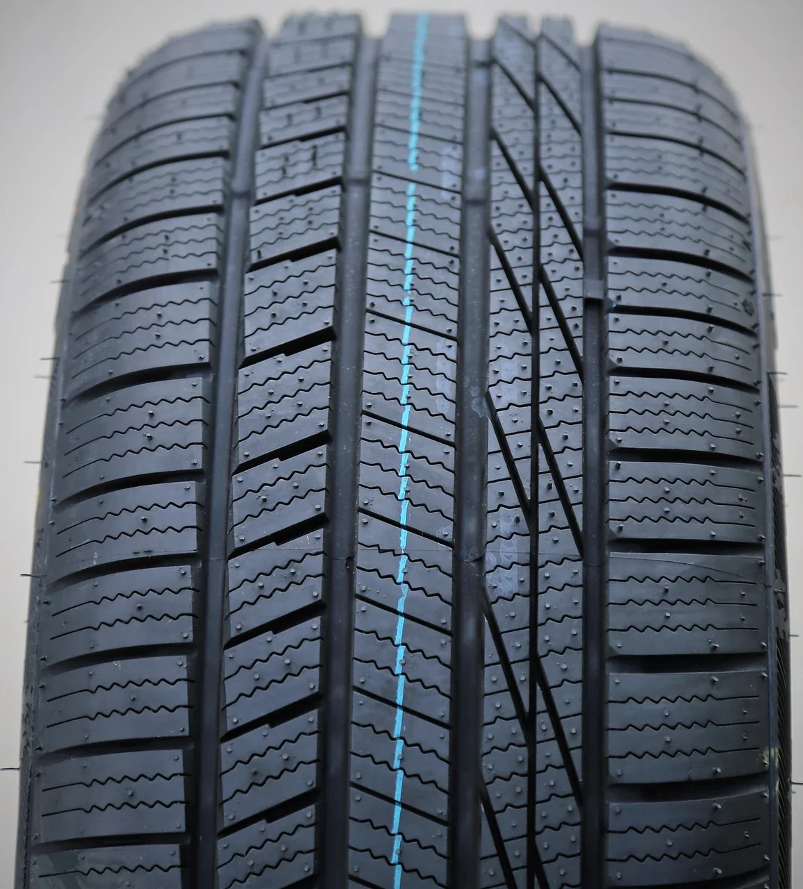 Accelera X-Grip N 215/45R17 91V XL