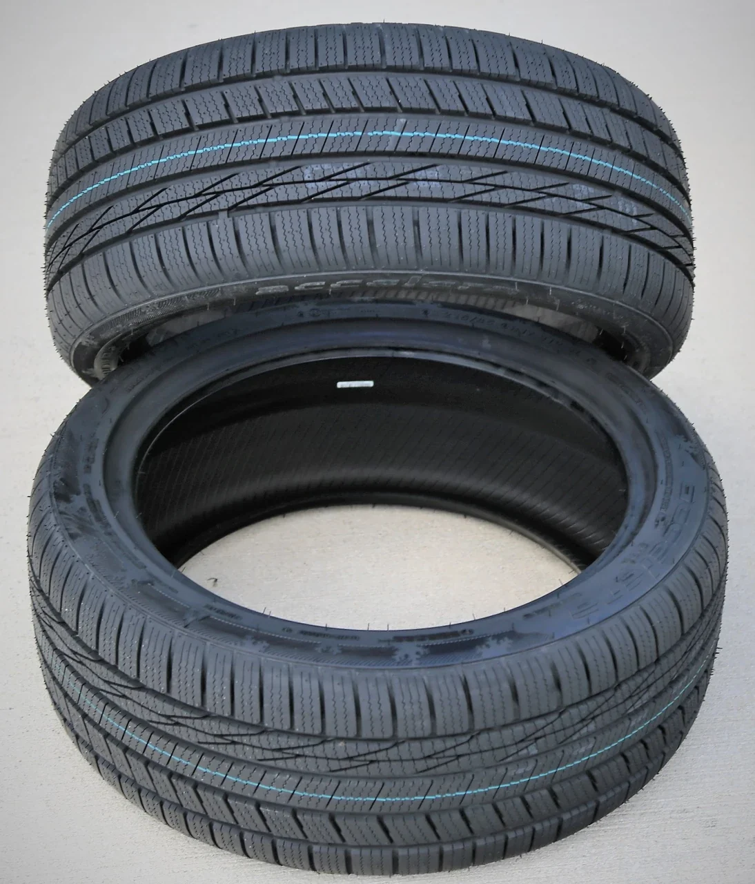Accelera X-Grip N 215/45R17 91V XL