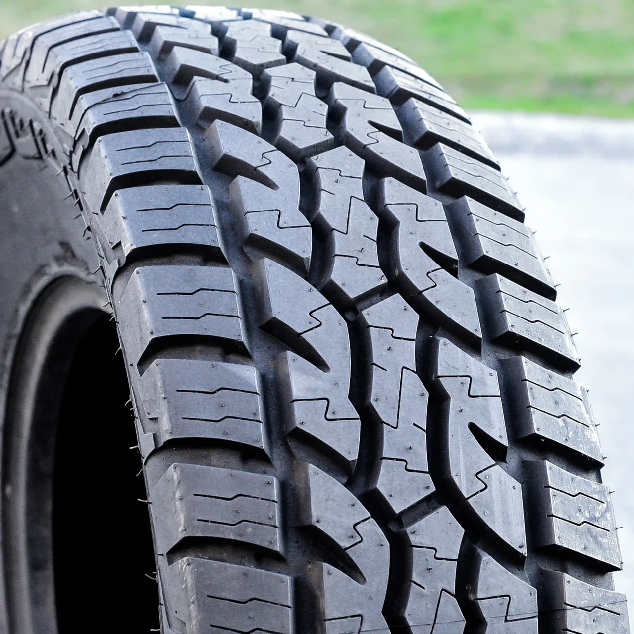 All Country A/T LT 275/65R18 123/120Q E (10 Ply) AT All Terrain (BLEM) Tire