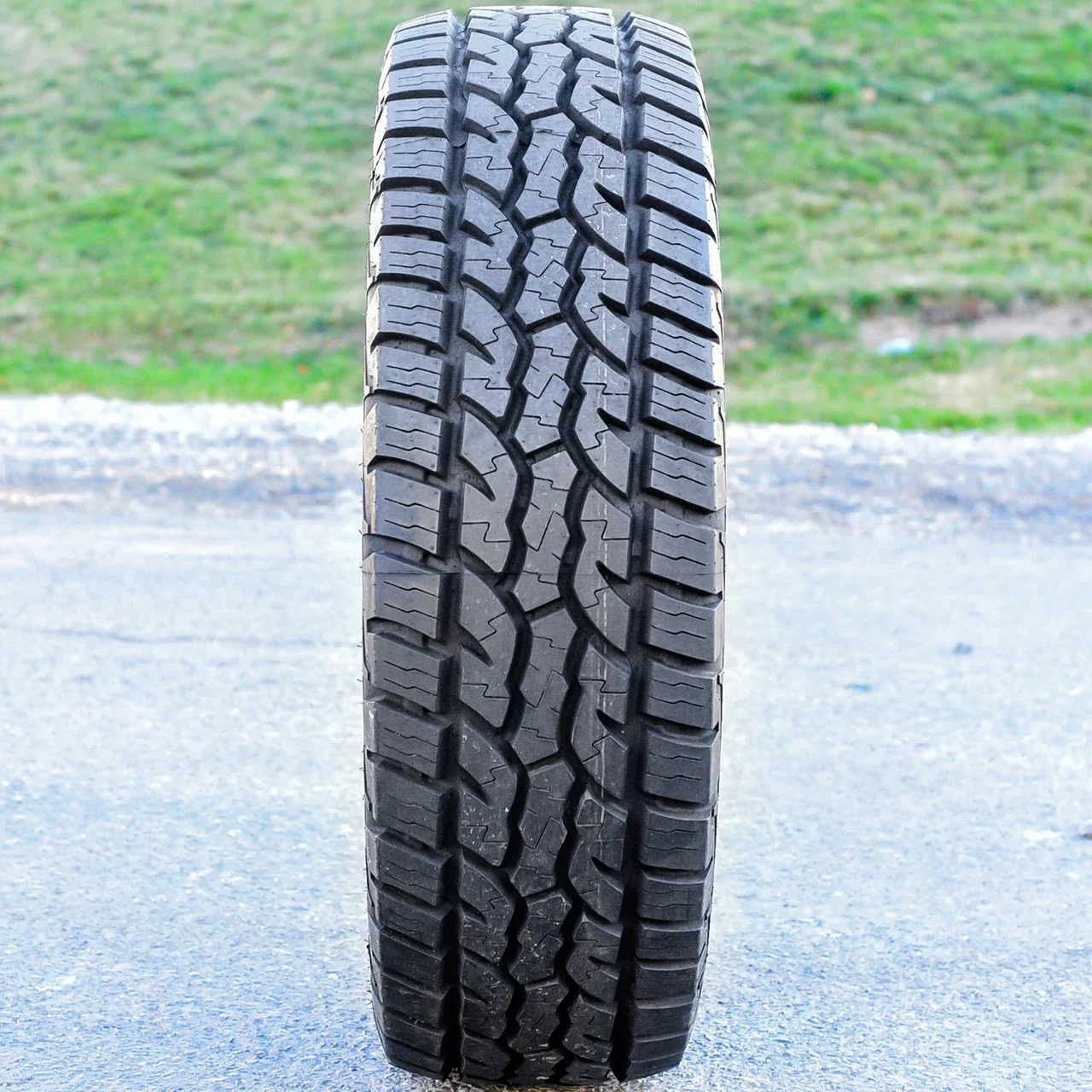All Country A/T LT 275/65R18 123/120Q E (10 Ply) AT All Terrain (BLEM) Tire