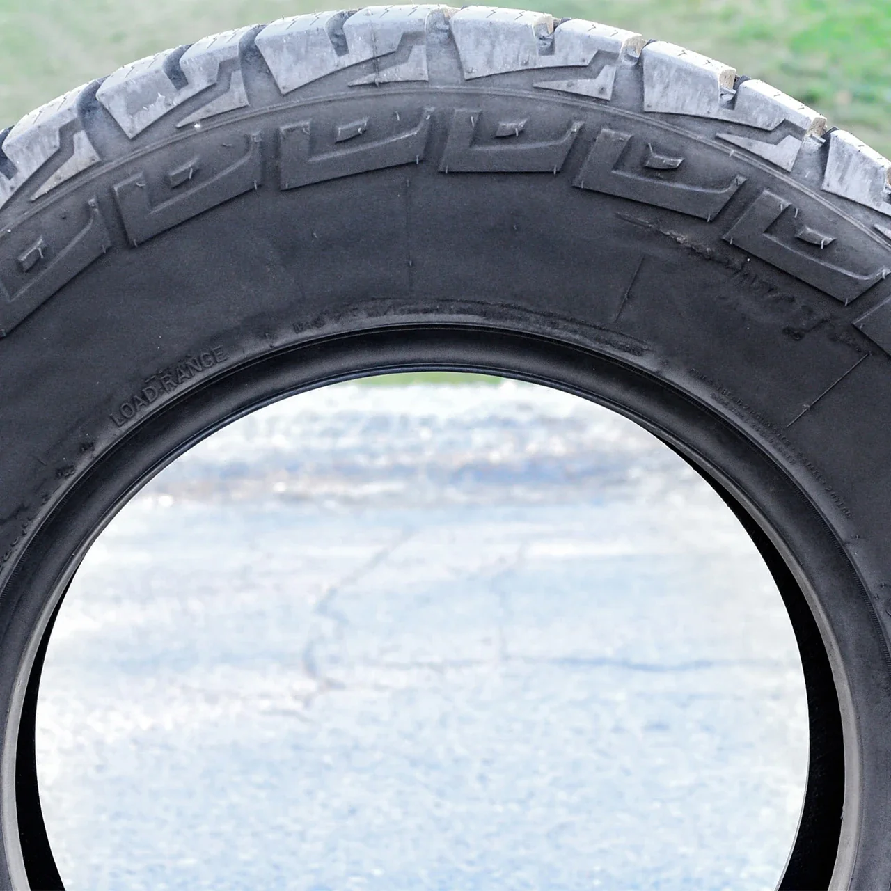 All Country A/T LT 275/65R18 123/120Q E (10 Ply) AT All Terrain (BLEM) Tire