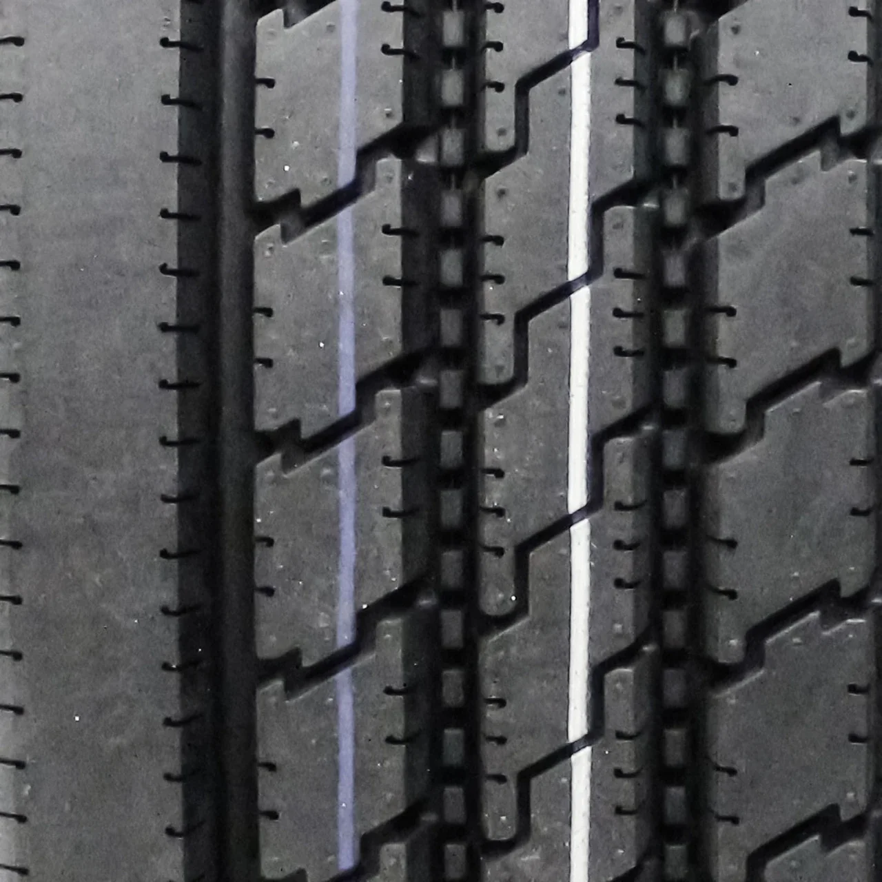 Americus AP 2000 265/70R19.5 140/138L H (16 Ply)
