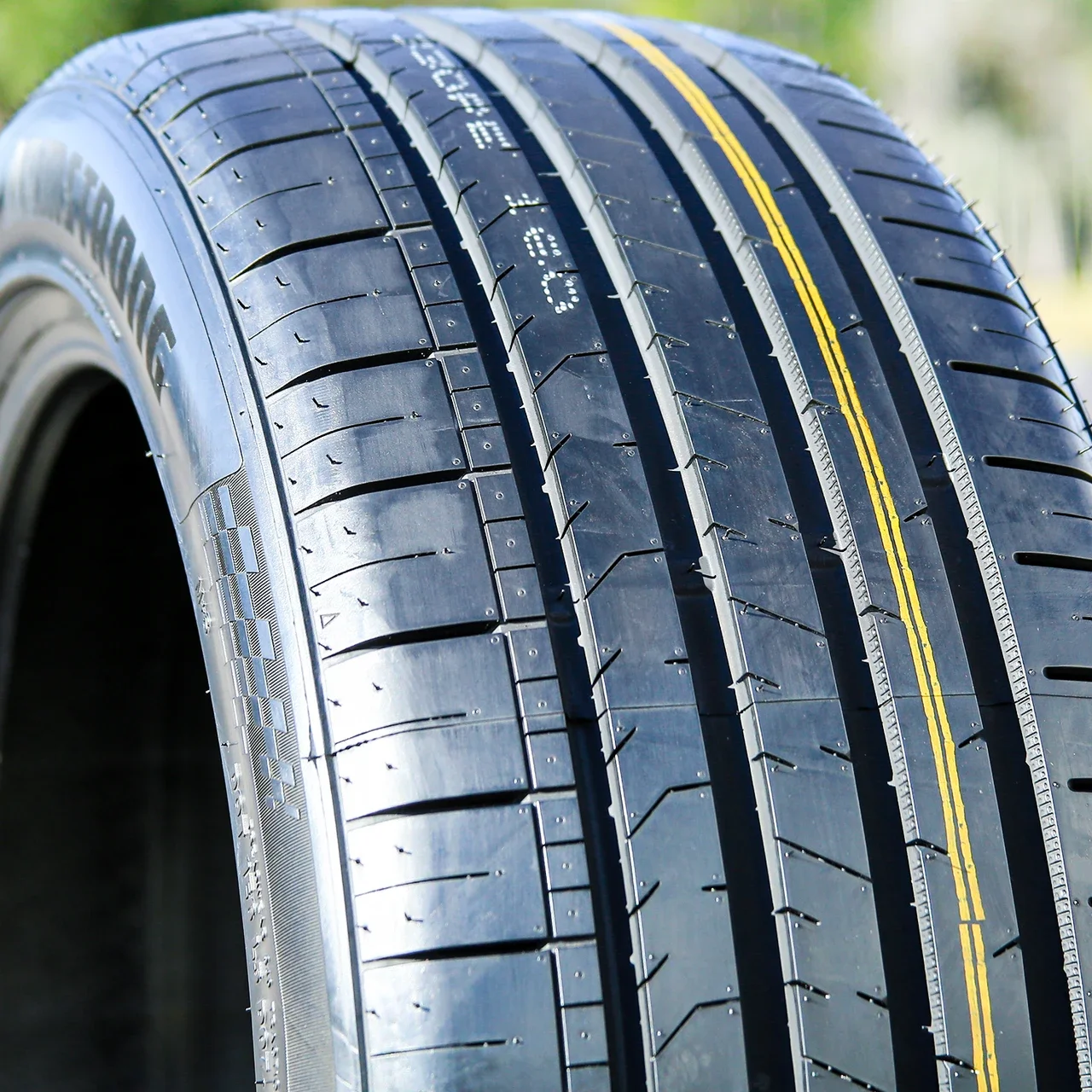 Armstrong Blu-Trac HP 205/50R17 93W XL
