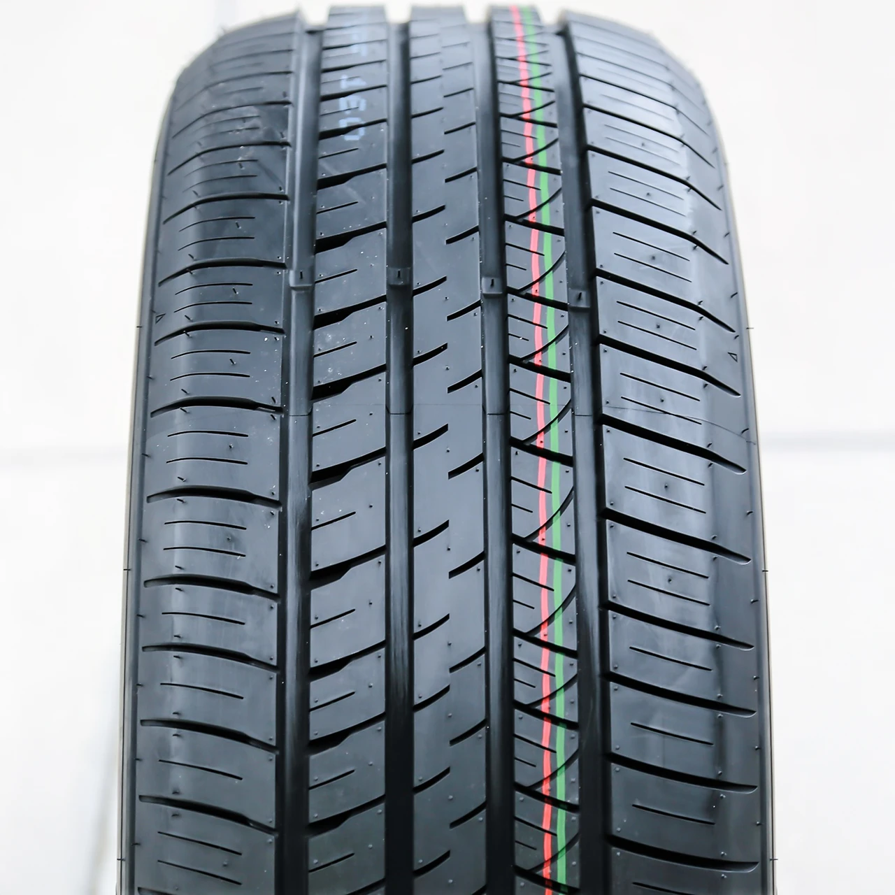Armstrong Tru-Trac SU 245/45R20 103Y XL