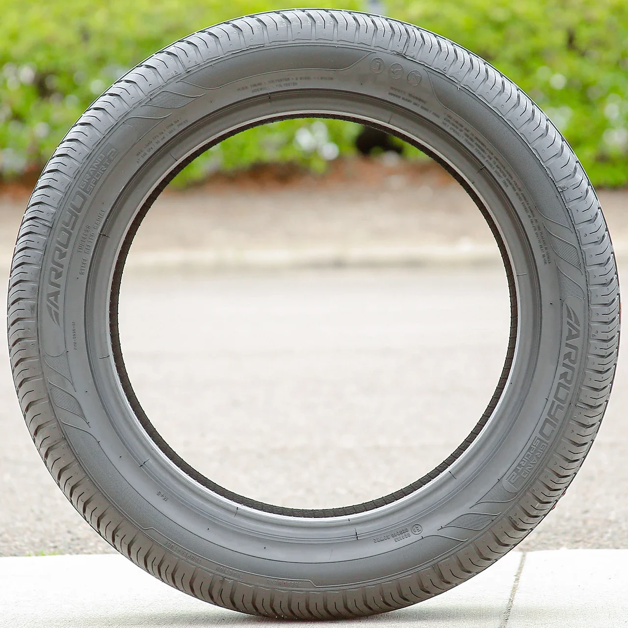 Arroyo Grand Sport 2 245/45R18 100W XL