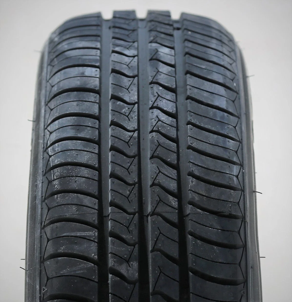 Atlander AX-77 205/65R15 94H