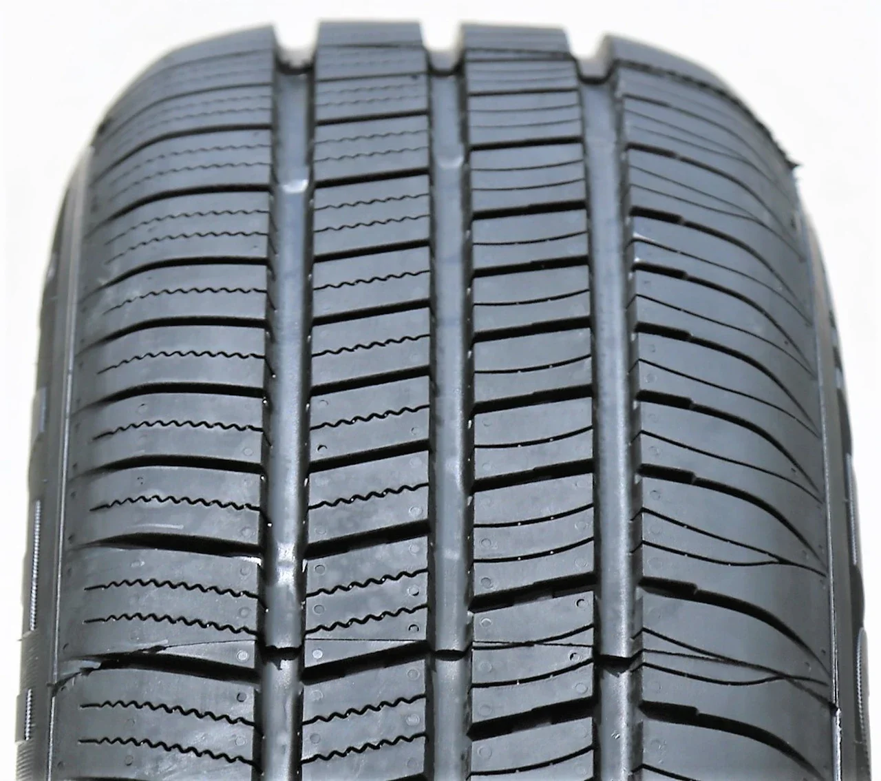Atlas Tire Force HP 185/55R15 82V