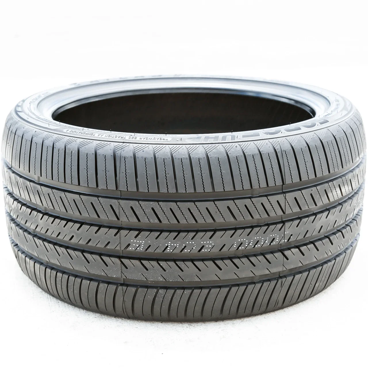Atlas Tire Force UHP 275/35R18 95Y