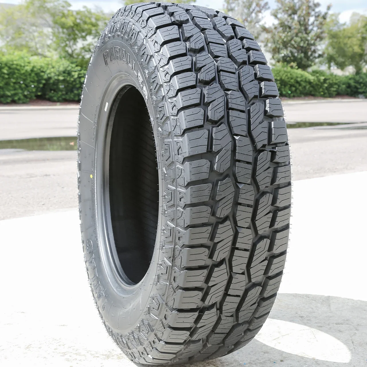 Atlas Tire Paraller A/T LT 275/70R18 125/122S E (10 Ply)