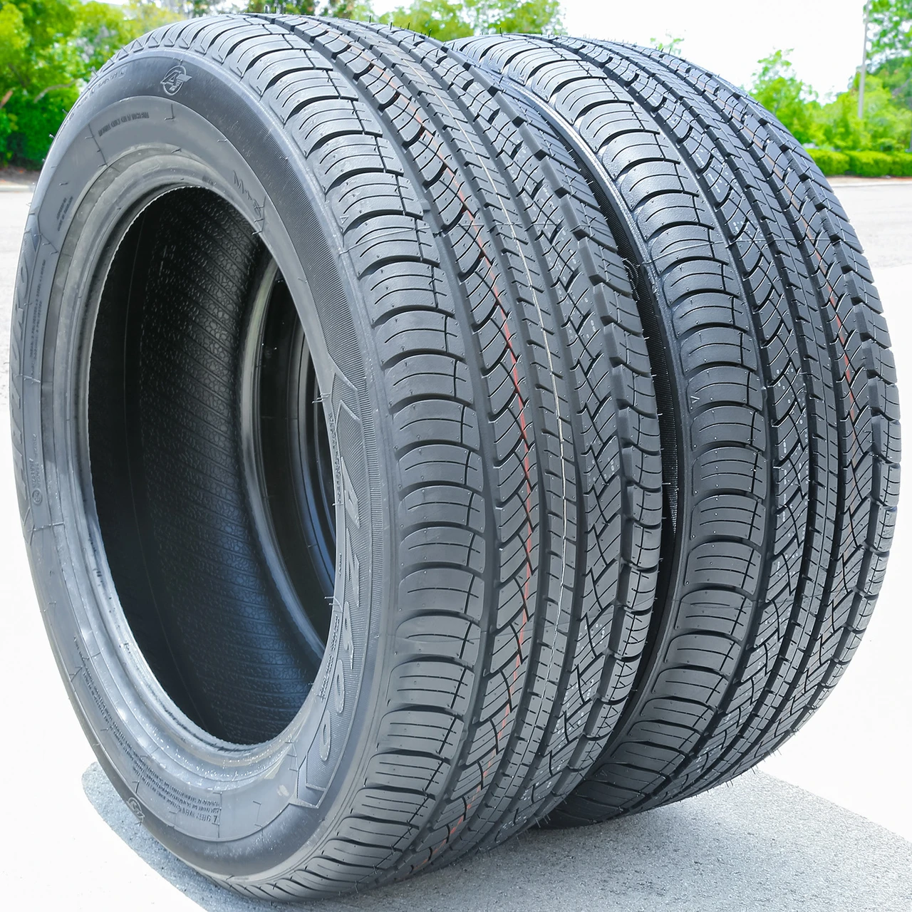 Atturo AZ600 225/55R18 98V