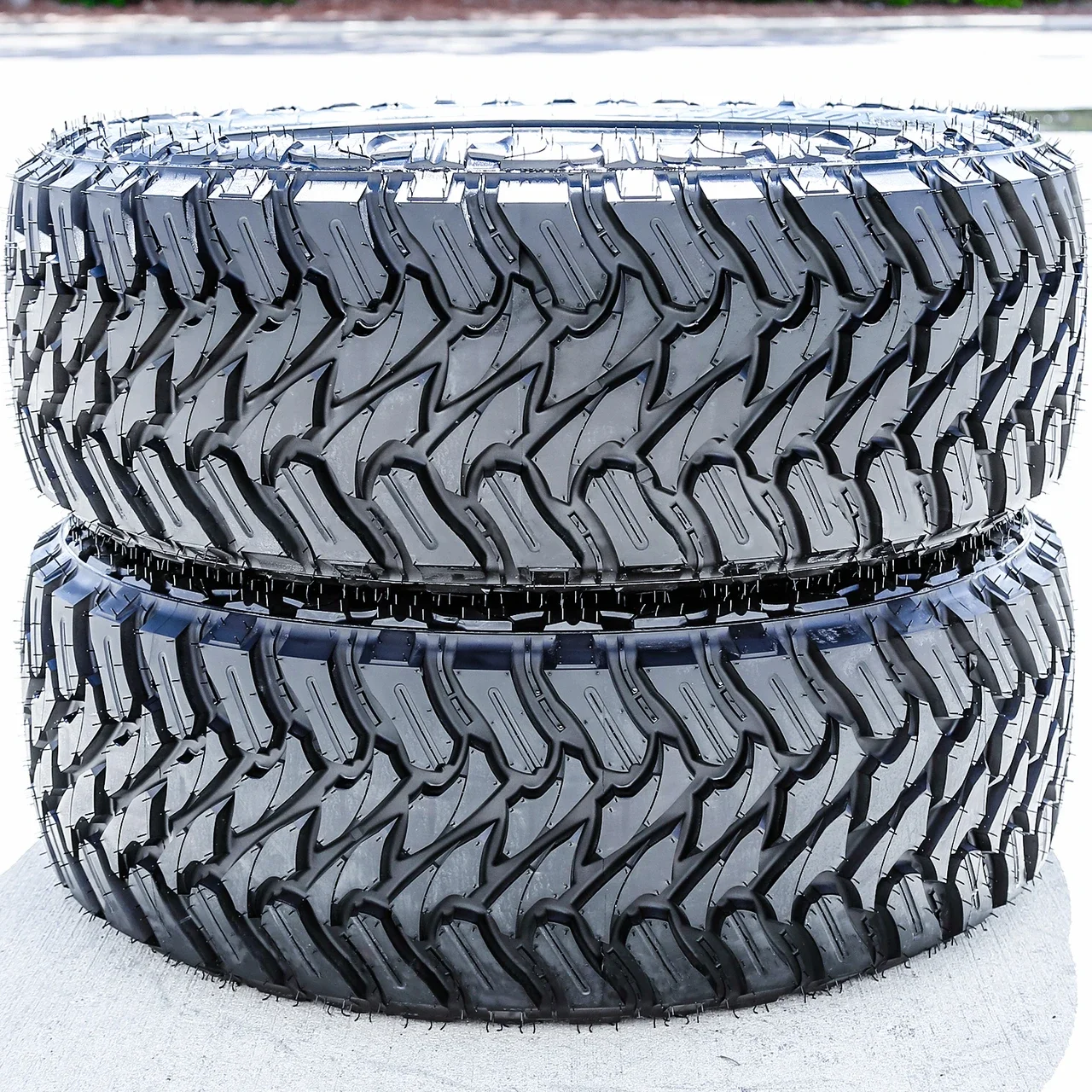 Atturo Trail Blade M/T LT 35X12.50R20 121Q E (10 Ply)